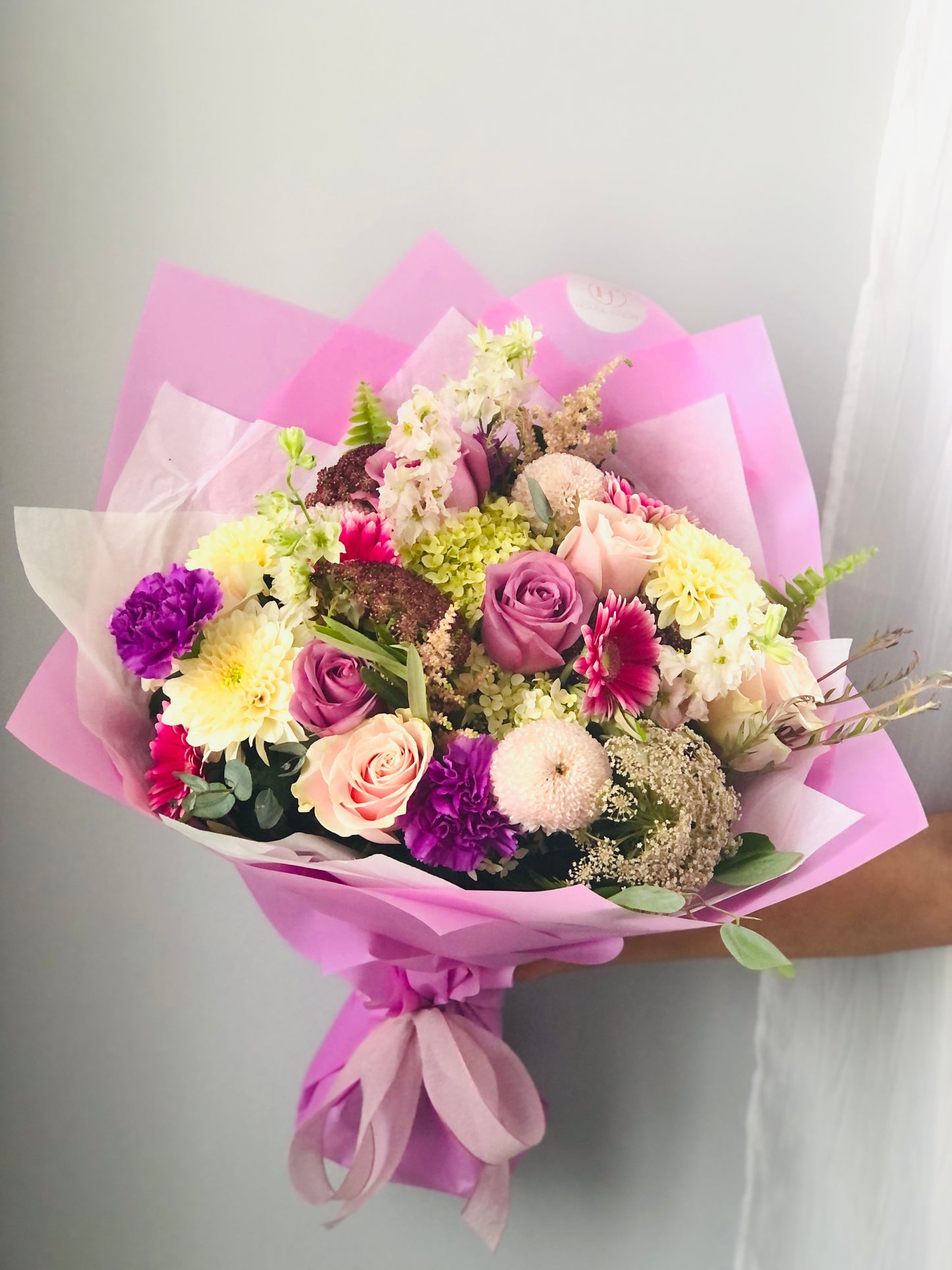 Hand-tied Bouquet Deluxe Mix