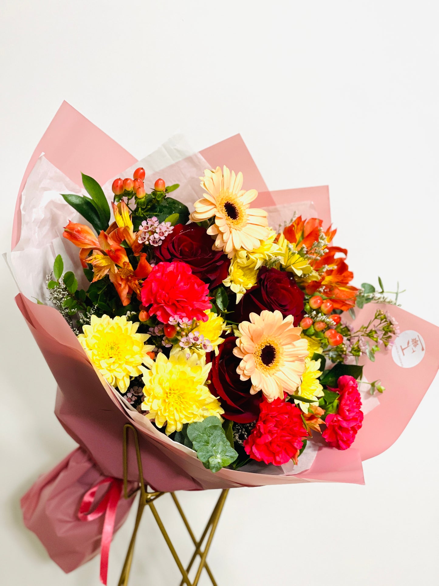 Hand-tied Bouquet Deluxe Mix