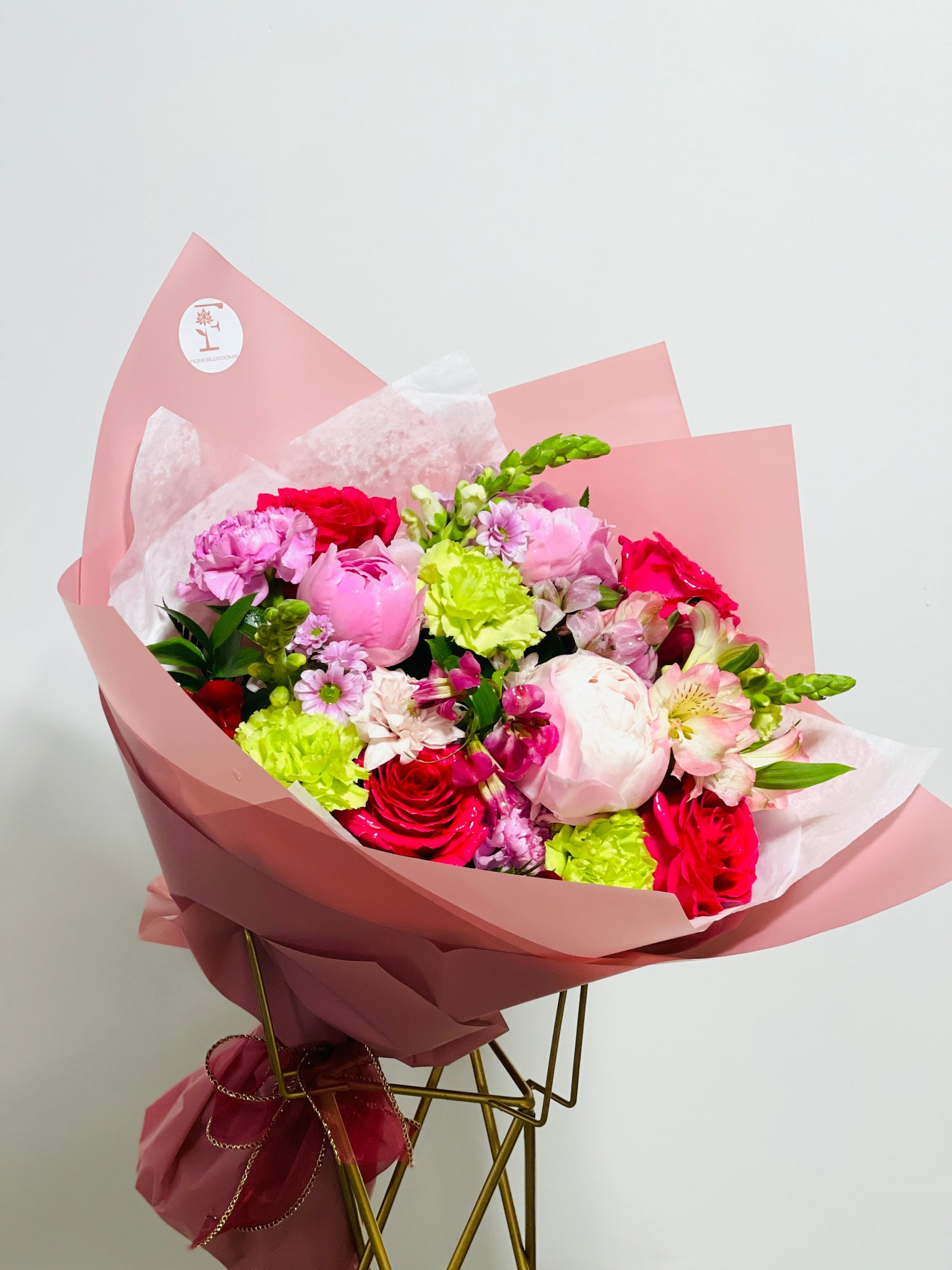 Hand-tied Bouquet Deluxe Mix