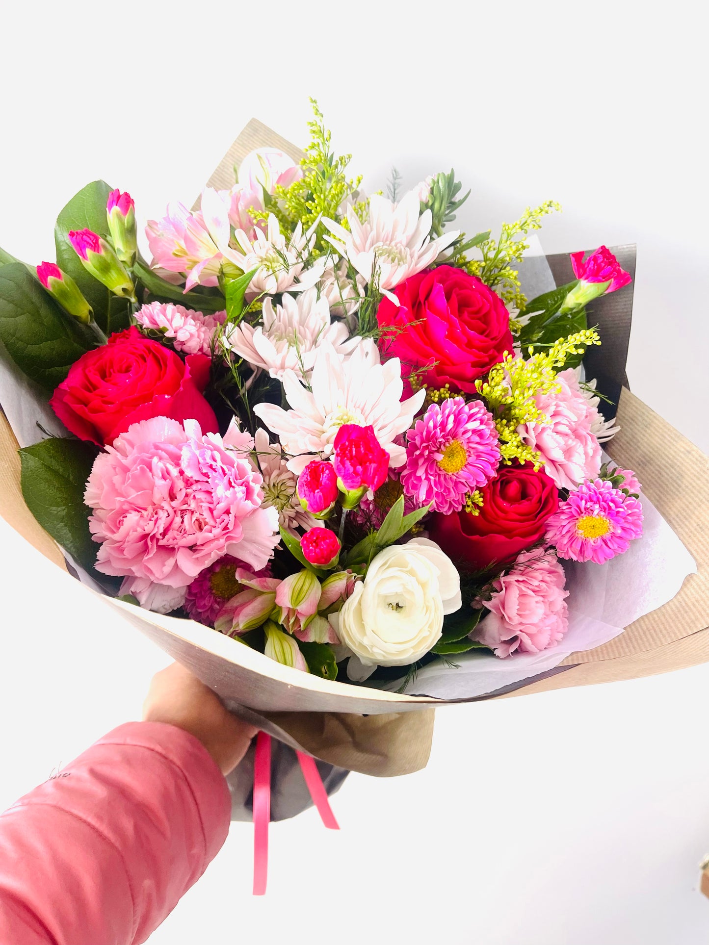 Hand Tied Bouquet Regular Wrap