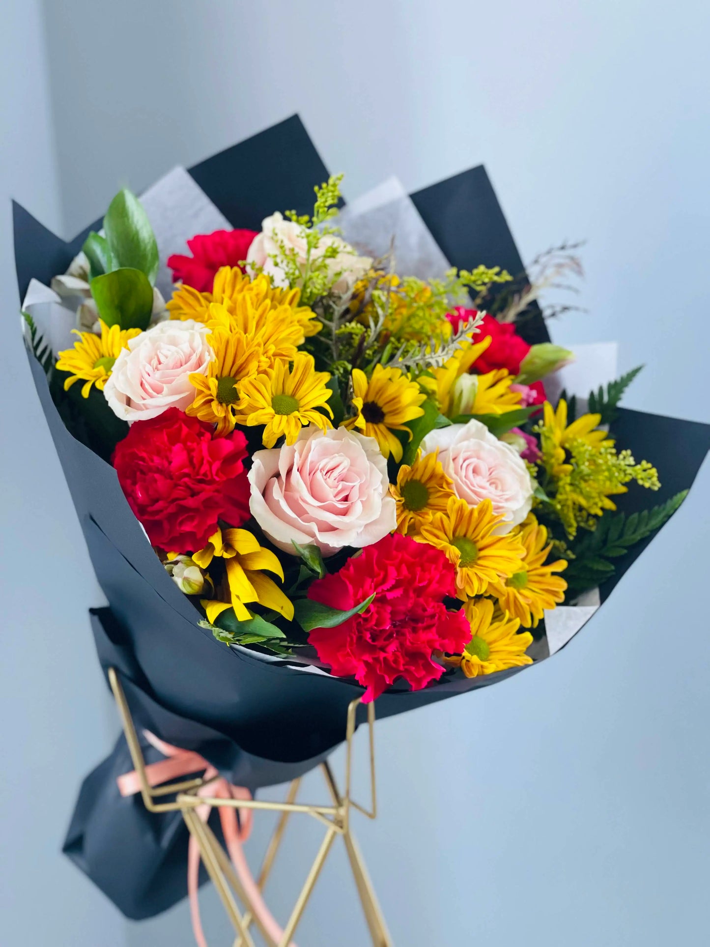 Hand Tied Bouquet Regular Wrap