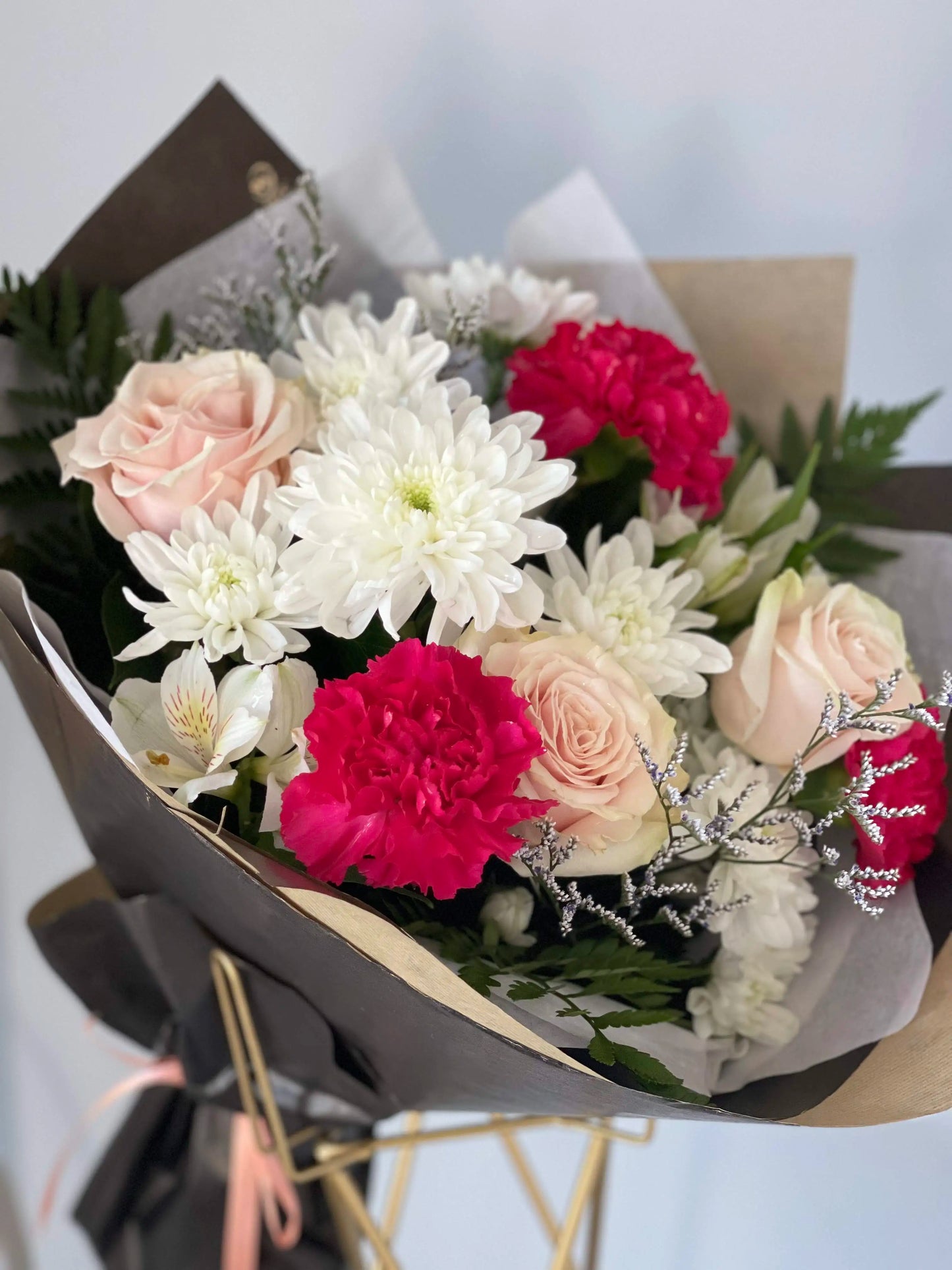 Hand Tied Bouquet Regular Wrap